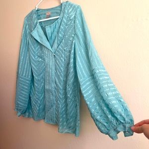 Chicos women’s blouse size medium 8/10